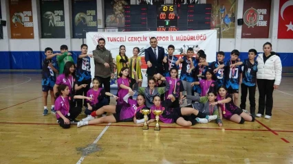 Tunceli'de çifte şampiyonluk