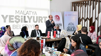 Yeşilyurt Belediyesi'nin ev sahipliği yaptığı 'Aile Mentörlüğü' eğitim programı tamamlandı