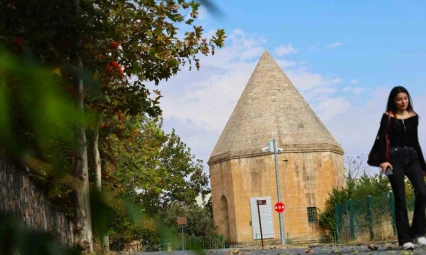 4 büyük deprem gören 5 bin yıllık tarihi mahalle dimdik ayakta