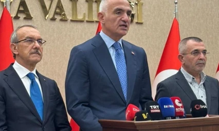 Bakan Ersoy: 'Dünya tarihinin en muazzam inşa ve ihya hareketini hayata geçirdik'