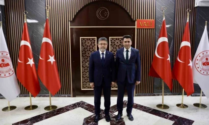 Bakan Yumaklı: 'Türkiye kovan varlığında 3'üncü, bal üretiminde de Çin'den sonra 2'inci sırada'