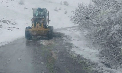 Battalgazi Belediyesi'nden kar yağışına karşı hızlı müdahale