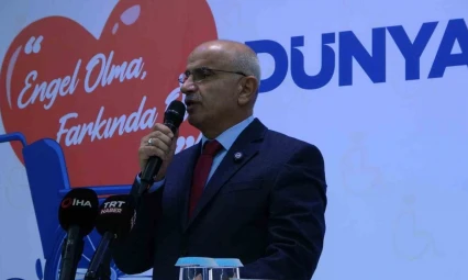 Büyükşehir'den 3 Aralık Dünya Engelliler Günü'nde akülü sandalye desteği
