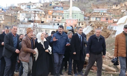 Deprem bölgesi Malatya'da Bakan Kurum memnuniyeti