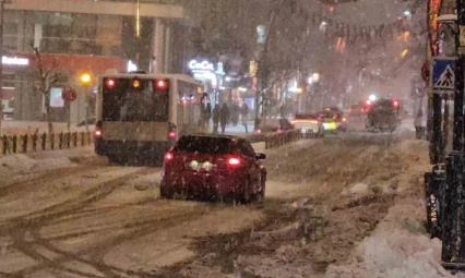 Elazığ'da kar yağışı etkisini sürdürüyor