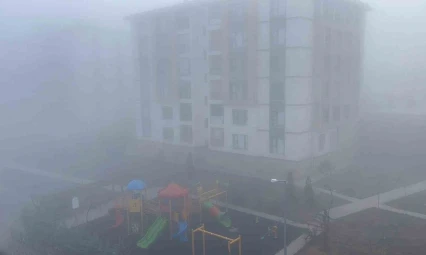 Elazığ'ın yüksek kesimlerinde sis etkili oldu