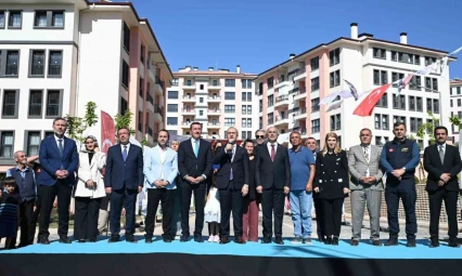 Malatya'da 8 bin 65 konut ve bin 97 iş yeri için kura çekimi yapıldı