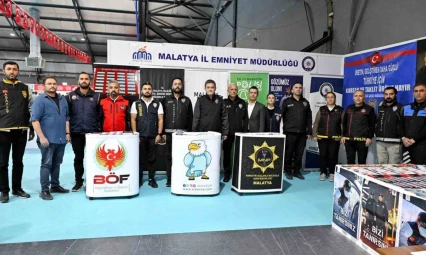 Malatya Kitap Fuarı'nda Emniyet'ten bilgilendirme standı
