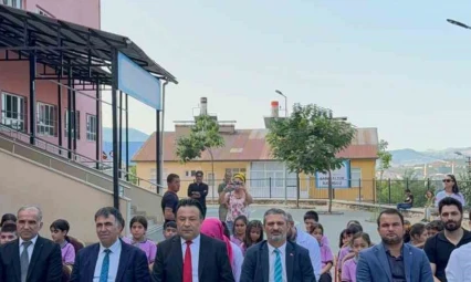 Tunceli'de 'Sağlıklı Çocuk Sağlıklı Gelecek' programı devam ediyor