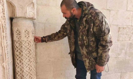 Tunceli'de 621 yıllık tarihi cami ve denge sütunları görselliğiyle göz kamaştırıyor