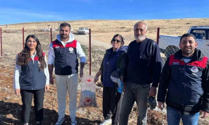 Tunceli'nin 4 ilçesinde sarımsak ekimi yapıldı