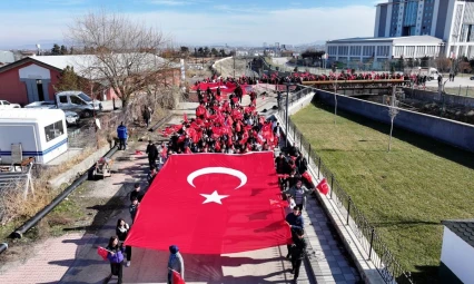 Yeşilyurt'ta 'Tek Bayrak, Tek Vatan' Gençlik bayrak yürüyüşü