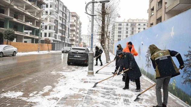 149 mahallede yol açma çalışmaları devam ediyor
