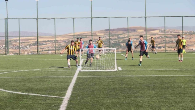 5x5 sokaklar bizim futbol bölge heyecanı Elazığ'da başladı