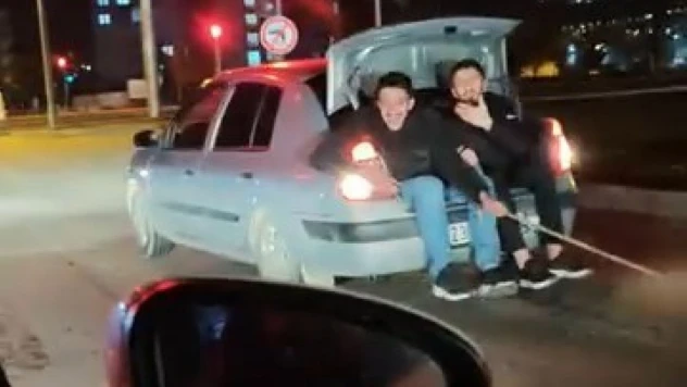 Arızalanan TOFAŞ'ı iple çektiler