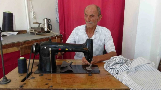 Çocuk yaşta eline aldığı iğne ipliği 60 yıldır bırakmadı