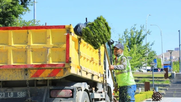 Elazığ Belediyesinden Millet Bahçesinde kapsamlı düzenleme çalışması
