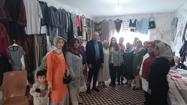 Elazığ'da kursiyerlerin ürettiği ürünler sergilendi