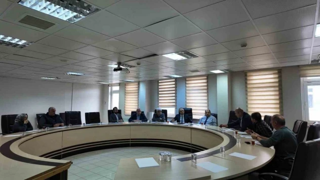 Elazığ'da sağlık tesisleri değerlendirildi