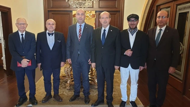 Elazığlı usta ressamdan KKTC'de gurur verici çalışma