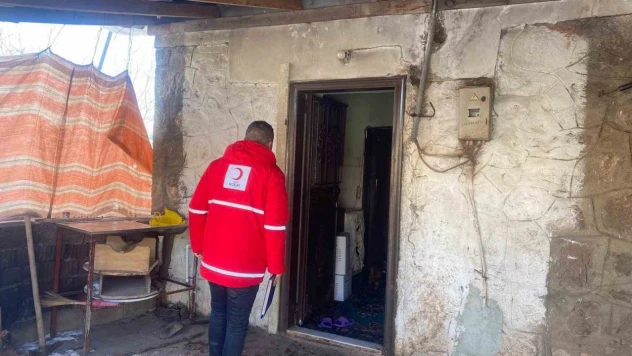 Kızılay, AFAD ve gönüllüler, Tunceli'nin zorlu kış şartlarında ihtiyaç sahiplerine ulaştı