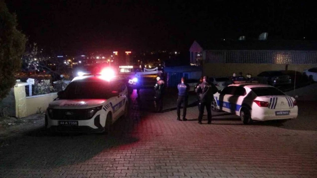 Malatya'da düğün salonunda silahlı kavga: 4 yaralı