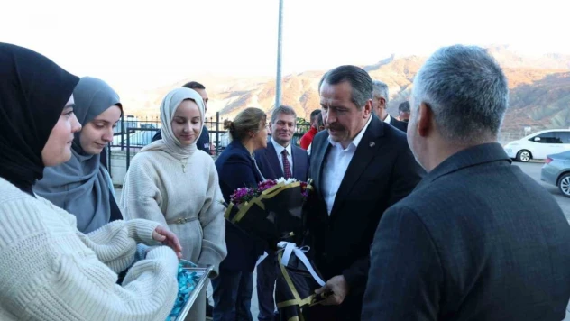 Memur-Sen Genel Başkanı Ali Yalçın, Tunceli İl Divan Toplantısı'nda teşkilatla buluştu