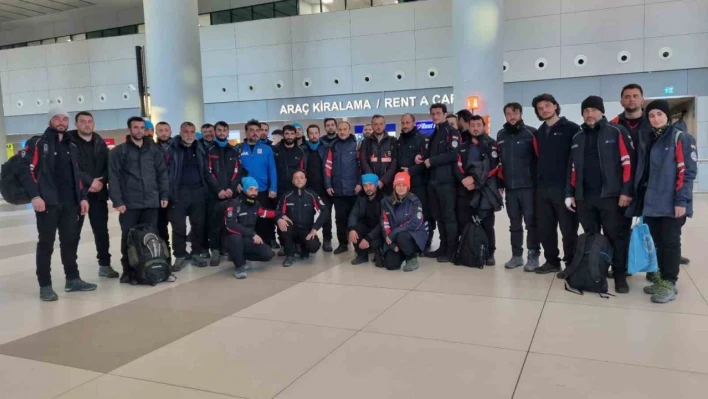 'Zeytinburnu Belediyesi AFAD Kentsel Arama Kurtarma Ekibi' İstanbul'a döndü