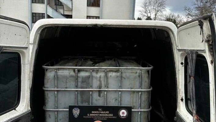 2 bin litre kaçak akaryakıtla yakalandılar