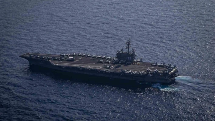 ABD Donanması'na bağlı USS George HW Bush uçak gemisi Türkiye'ye doğru yola çıktı