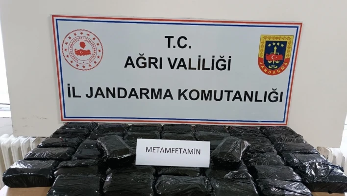Ağrı'da 43 kilo 900 gram metamfetamin ele geçirildi