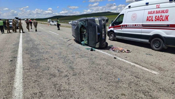 Ağrı'da trafik kazası 1 çocuk öldü, 6 kişi yaralandı