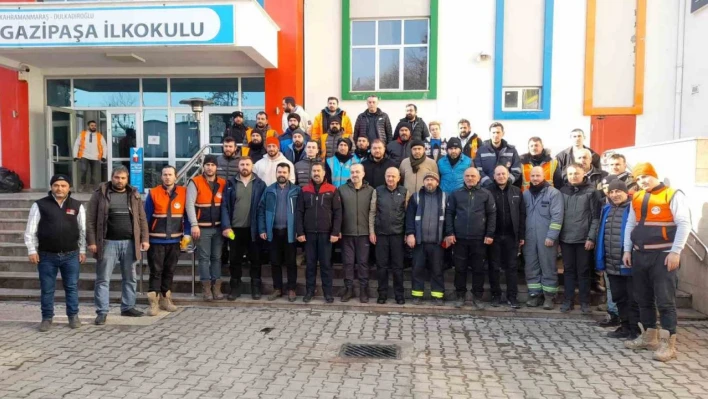 AK Parti Kocaeli teşkilatı deprem bölgesine gidiyor