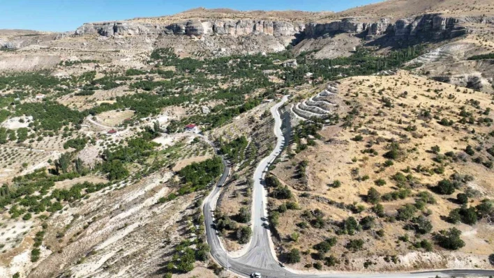 Akçadağ Mezra Mahallesi'nin yol sorunu çözüldü