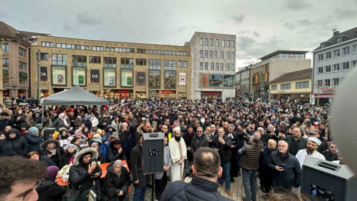 Almanya'da imamlar ve papazlar Türkiye için dua etti