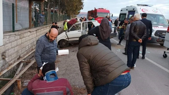 Ankara'da trafik kazası: 1 ölü, 3 yaralı