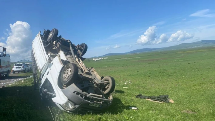 Ardahan'da trafik kazası: 1 ölü, 2 yaralı