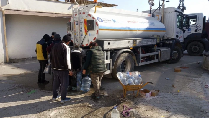 ASAT, Hatay'a şebekeye suyu verdi