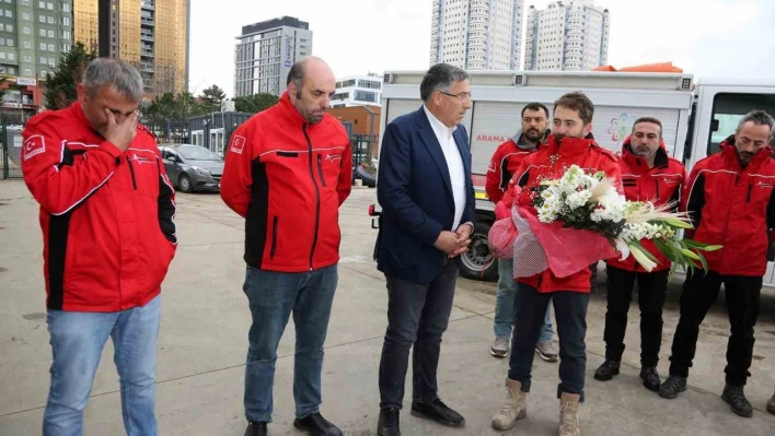 Ataşehir'in kahraman Arama Kurtarma Ekibi 'ATAK' İstanbul'a döndü