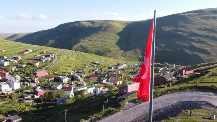 Ata'nın silueti görülmeye başlandı