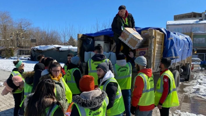 Atatürk Üniversitesi psikososyal destek ekibi ile 5. yardım tırı deprem bölgesine ulaştı
