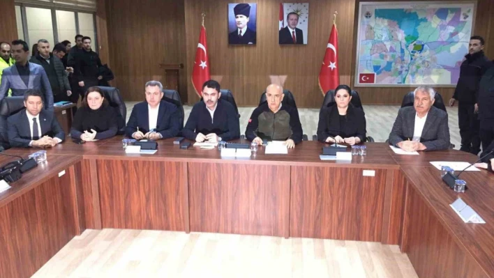 Bakan Kurum: '84 bin 726 binayı yıkık, acil yıkılacak ve ağır hasarlı olarak tespit ettik'