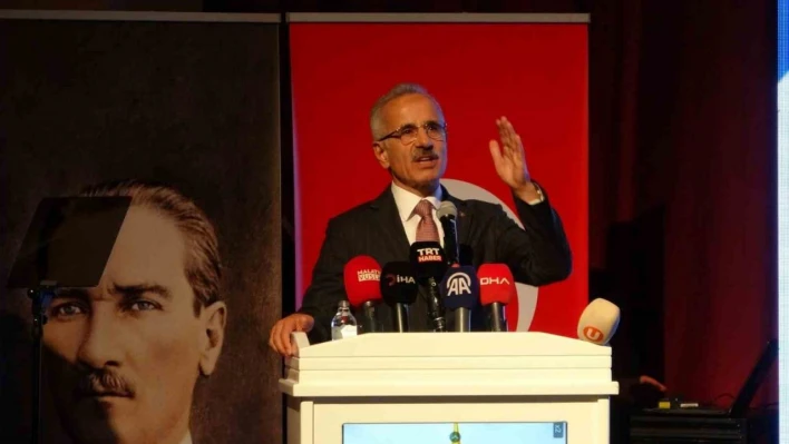 Bakan Uraloğlu: 'Türkiye'mizi geleceğe taşıyacak hizmetleri hayata geçirdik'