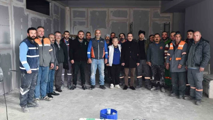 Başkan Ataç Yeşiltepe Belde Evi inşaatını inceledi