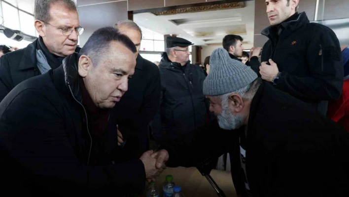 Başkan Böcek ikinci kez deprem bölgesinde
