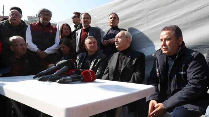 Başkan Böcek, üçüncü kez deprem bölgesinde
