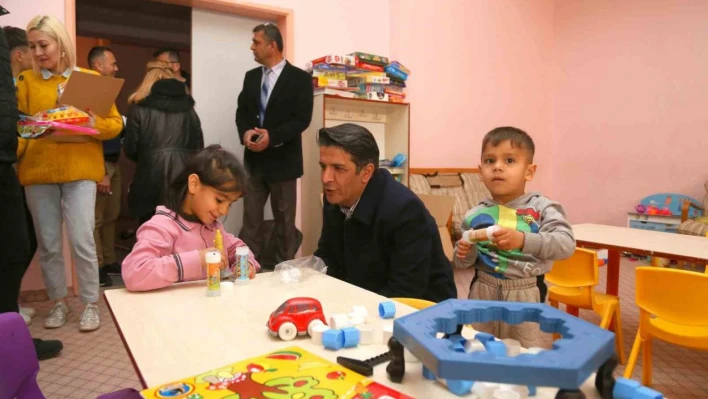 Başkan Genç depremzedeleri ziyaret etti