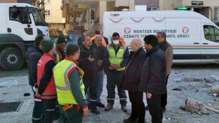 Başkan Gümüş deprem bölgesinde