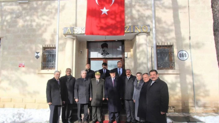 Başkan Pekmezci ve Belediye Meclis Üyelerinden şükran ziyareti