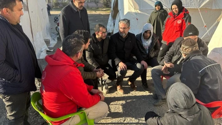 Başkan Suer Hatay'da depremzedelerle bir araya geldi